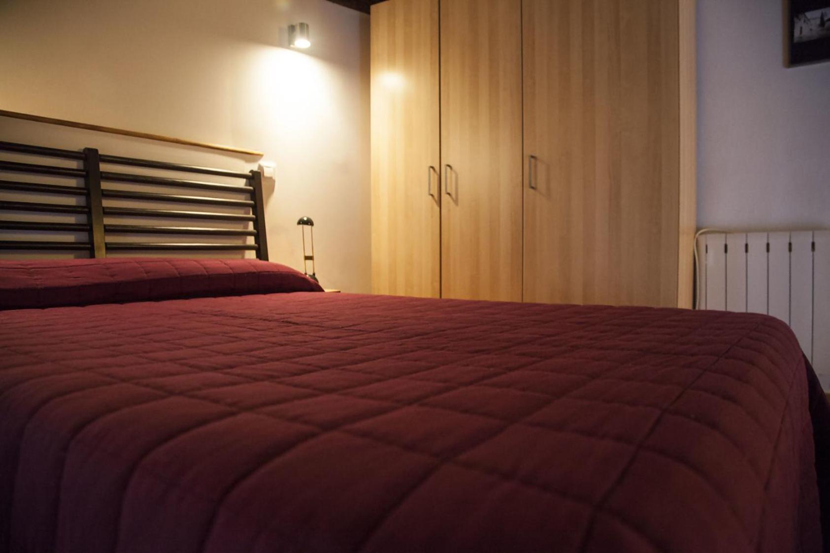 Duplex En Casco Antiguo Con Wifi Apartment Toledo Bagian luar foto